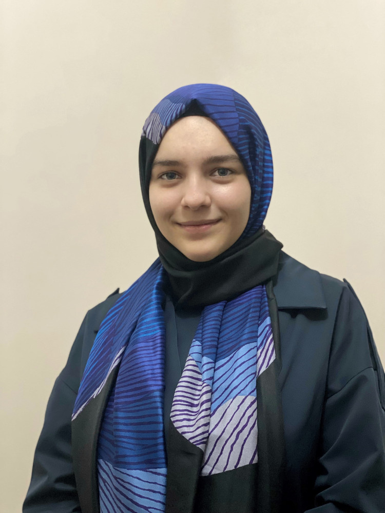 Esra Yıldırım